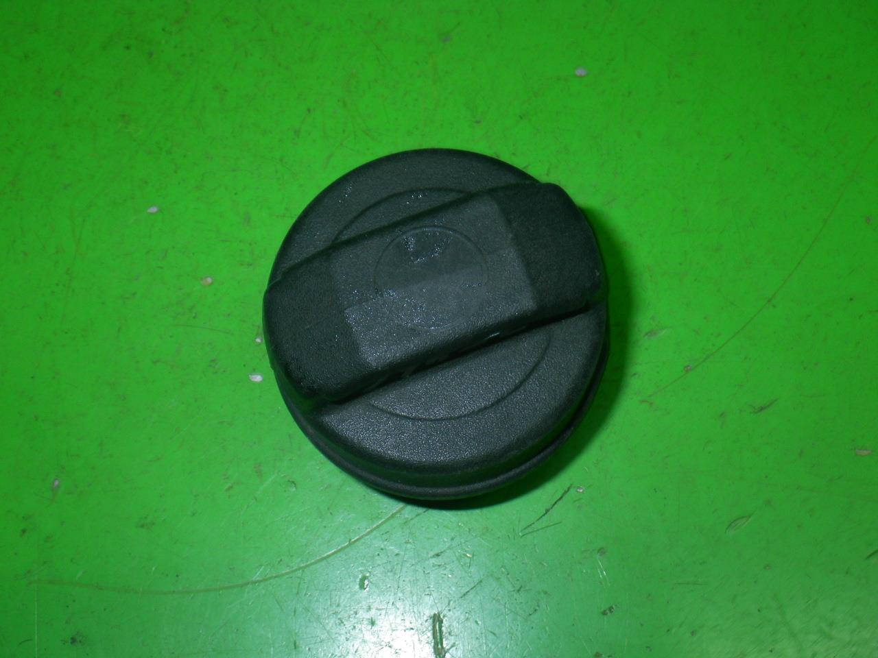 bouchon de remplissage AUDI 80 (8C2, B4)