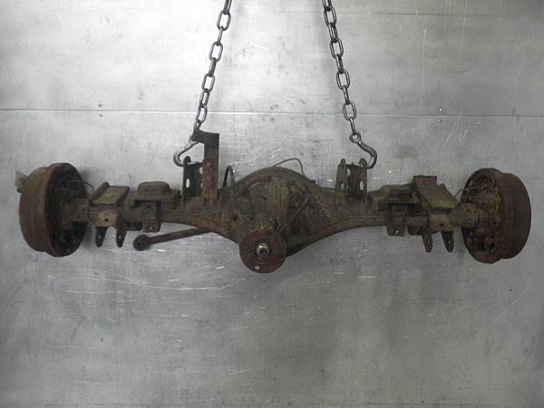 Rear axle assembly - complete NISSAN TERRANO II (R20)