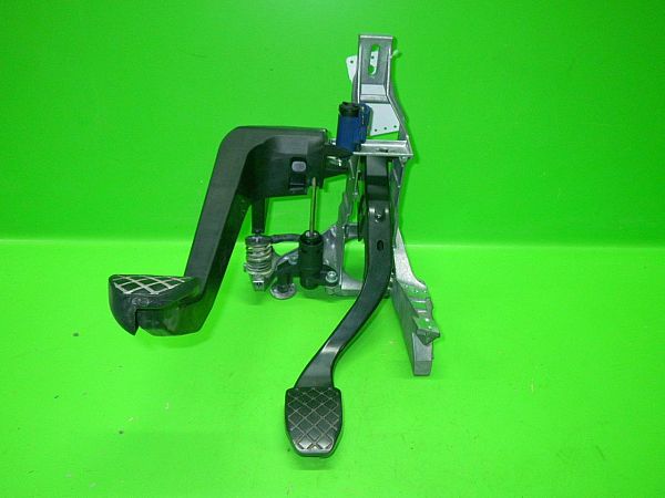 Pedal assembly