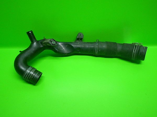 Turbo Rohr VW POLO Saloon (9A4, 9A2, 9N2, 9A6)