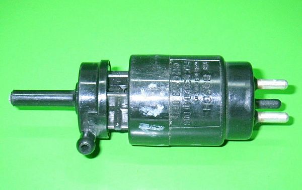 Sprinkler engine MERCEDES-BENZ SALOON (W123)