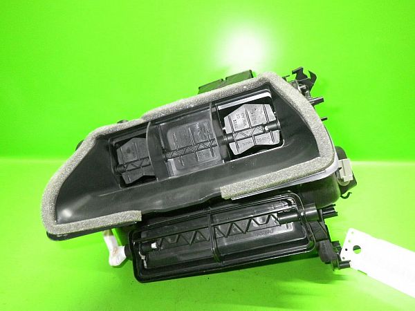 Heater unit - casing VW GOLF PLUS (5M1, 521)