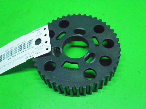 Cam shaft polley AUDI A3 Convertible (8P7)