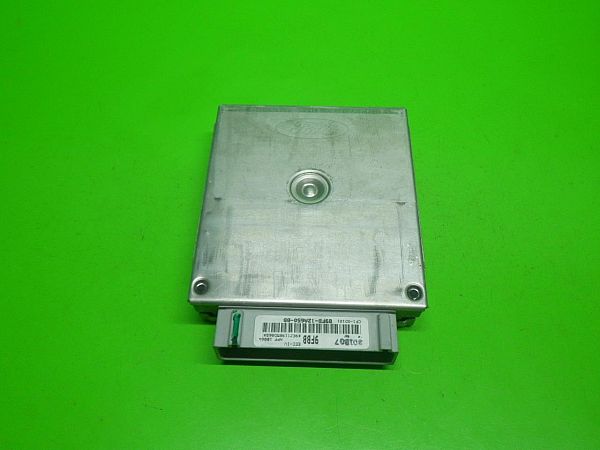 Motorsteuergerät (ECU) FORD FIESTA Mk III (GFJ)