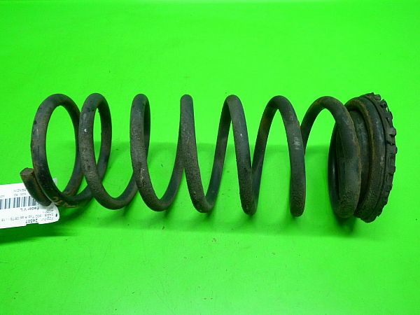 Rear spring - coil SAAB 900   Combi Coupe