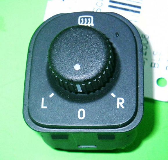 Lusterka boczne – pokrętło przełącznika regulacji VW GOLF V (1K1)