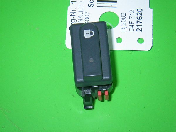 boitier commande fermeture centraliser RENAULT CLIO Mk II (BB_, CB_)
