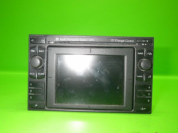 GPS / pièces de navigation VW PASSAT (3B3)
