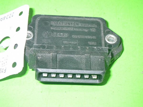 Distributor, electronic box VW POLO (86C, 80)