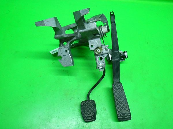 Pedal mounting - complete AUDI 80 (8C2, B4)