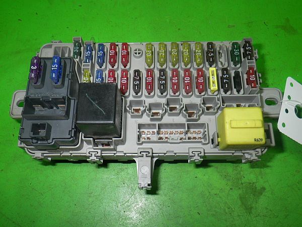 Fuse box ROVER 400 Hatchback (RT)