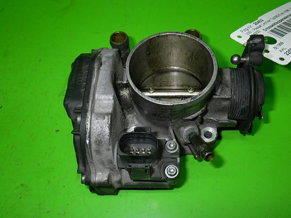 Throttle casing VW PASSAT Estate (3B5)