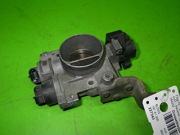 Throttle body FIAT SEICENTO / 600 (187_)