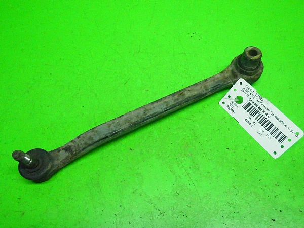 TRIANGLE-AVANT INFÉRIEUR AUDI A4 Avant (8D5, B5)