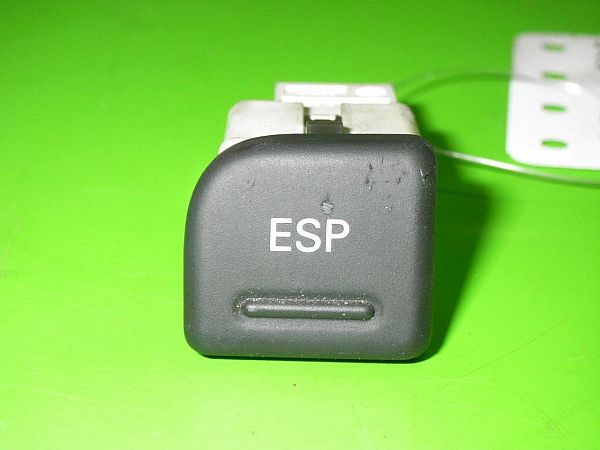 Contact - ESP AUDI A4 (8EC, B7)