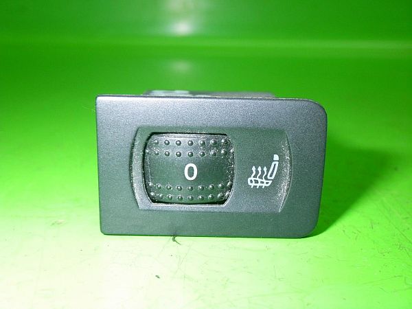 Switch - seat heater VW BORA Estate (1J6)