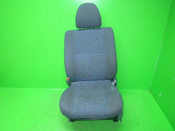 Front seats - 2 doors DAIHATSU GRAN MOVE / PYZAR (G3)