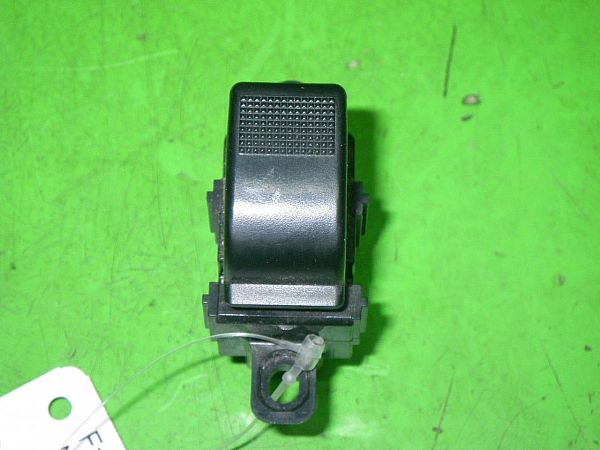 Switch - electrical screen heater MAZDA 6 Station Wagon (GY)