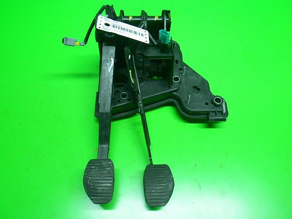Pedal assembly
