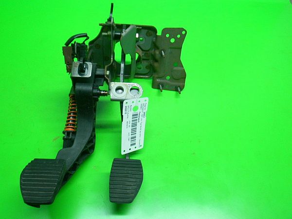 Pedal mounting - complete PEUGEOT 307 (3A/C)