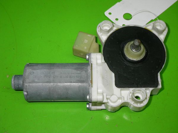 Window regulator motor MERCEDES-BENZ E-CLASS T-Model (S211)
