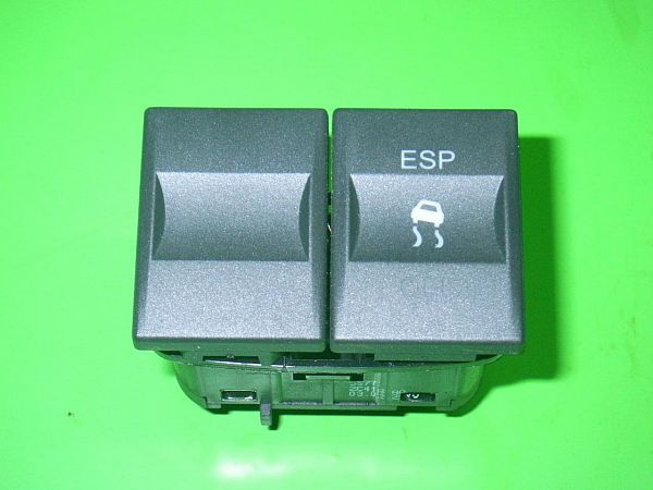 Włącznik/Przełącznik ESP FORD MONDEO Mk III Turnier (BWY)