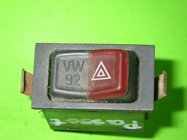 Switch - hazzard VW PASSAT (32B)