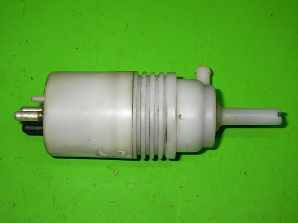 Sprinkler engine MERCEDES-BENZ 190 (W201)