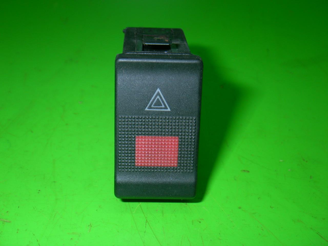 Interrupteur de danger AUDI A6 Avant (4A5, C4)