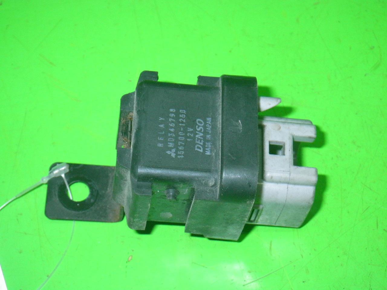 Wischerrelais MITSUBISHI CARISMA (DA_)