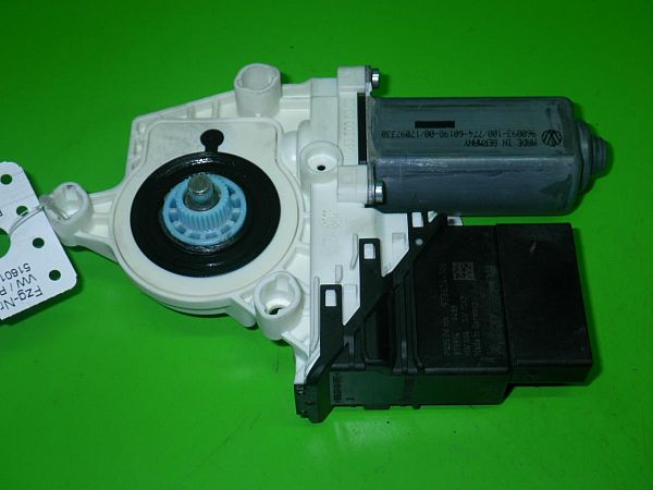 Screen engine VW PASSAT (3C2)