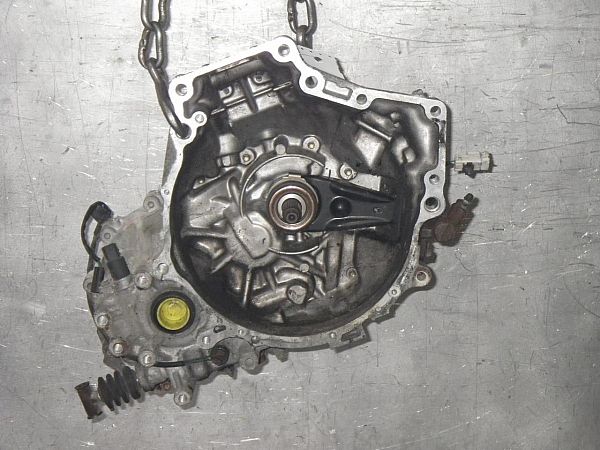 Schaltgetriebe MAZDA 323 S Mk VI (BJ)