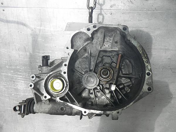 Schaltgetriebe NISSAN ALMERA Mk II (N16)