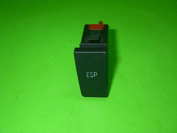 Contact - ESP VW PASSAT (3B3)