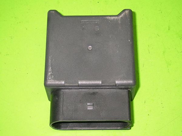 boîte à fusibles SEAT IBIZA Mk IV (6J5, 6P1)