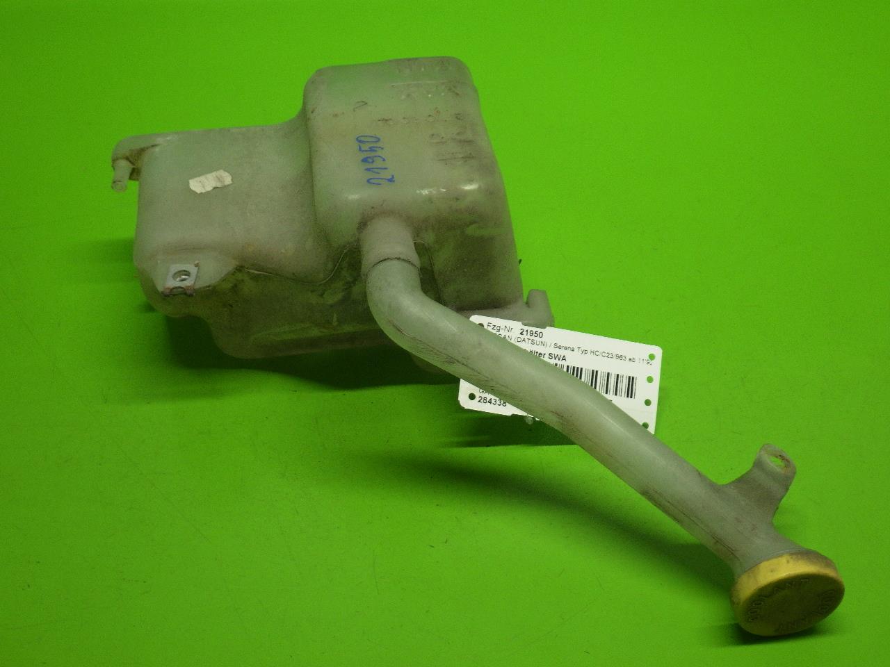 réservoir d'eau pour essuie glace NISSAN LARGO (C23)