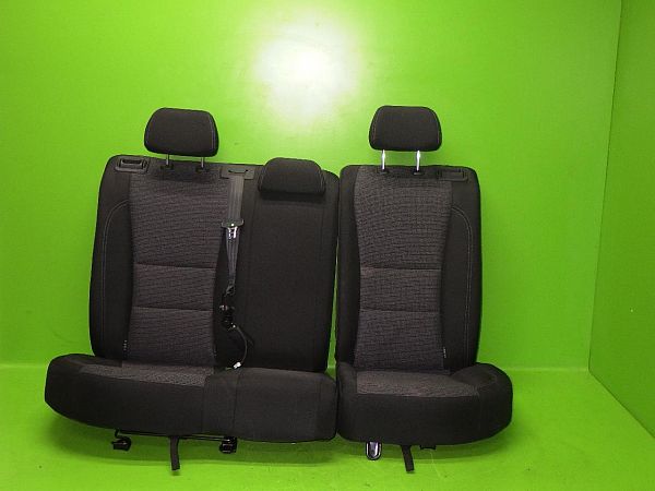 Back seat HYUNDAI i30 (GD)