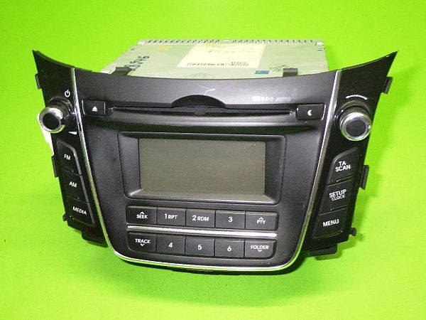 Radio - multi display HYUNDAI i30 (GD)