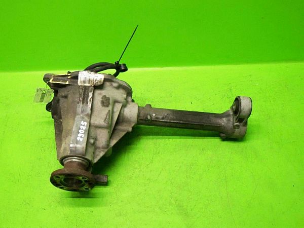 Front axle assembly lump - 4wd DODGE NITRO