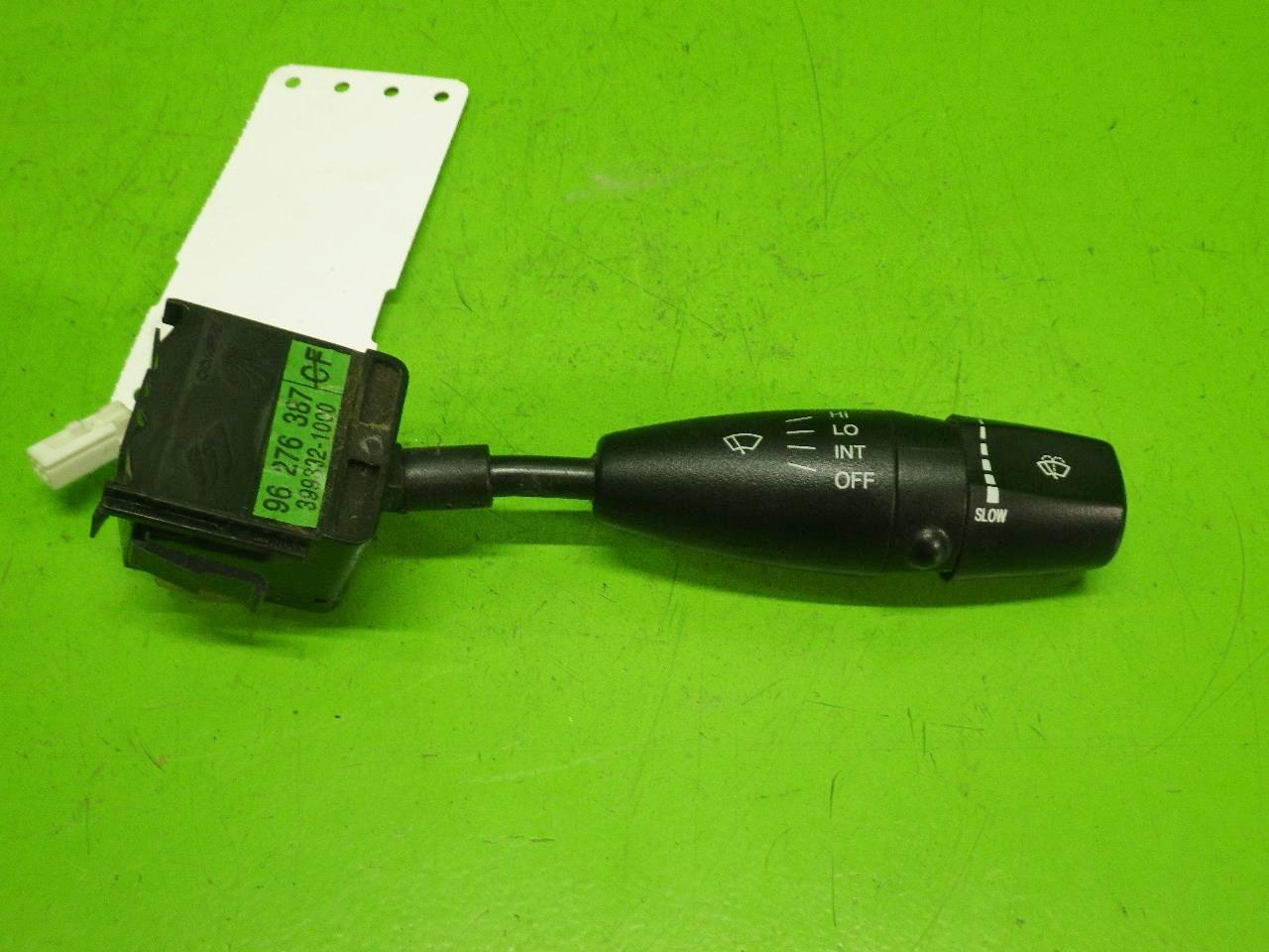 Bryter ratt visker / spyler DAEWOO LANOS (KLAT)