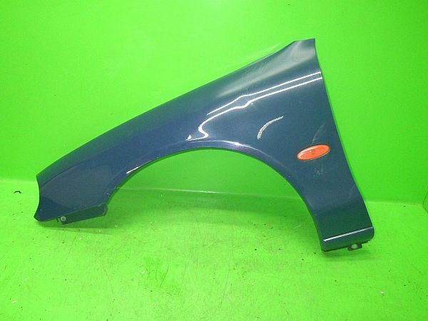 Front wing left FORD MONDEO Mk II Turnier (BNP)