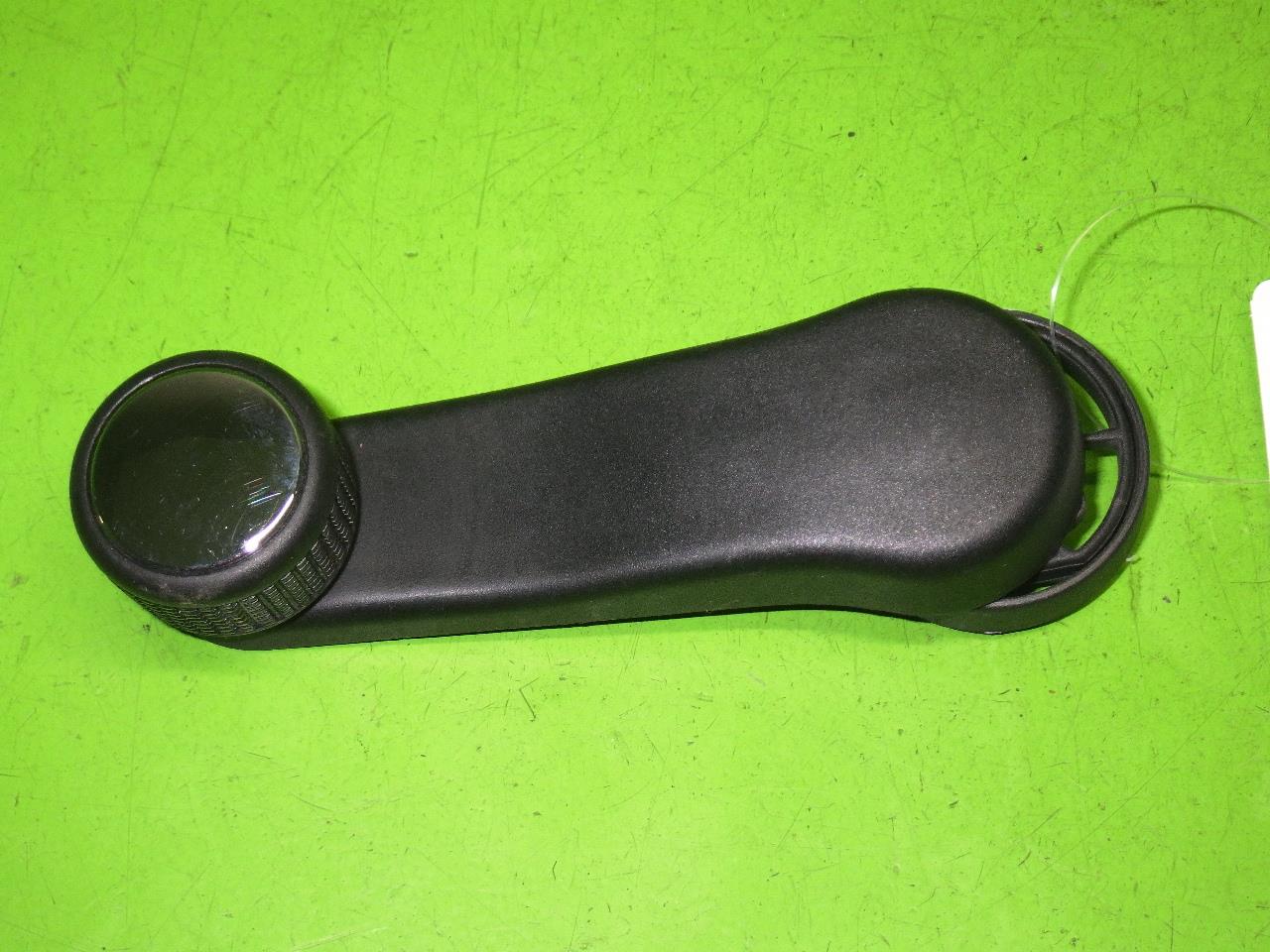 Handle - roll up VW POLO CLASSIC (6V2)