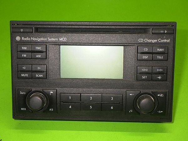 Radio - multi display VW PASSAT Estate (3B6)