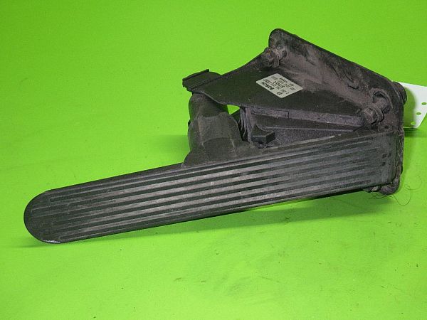 Accelerator pedal SMART FORTWO Coupe (450)