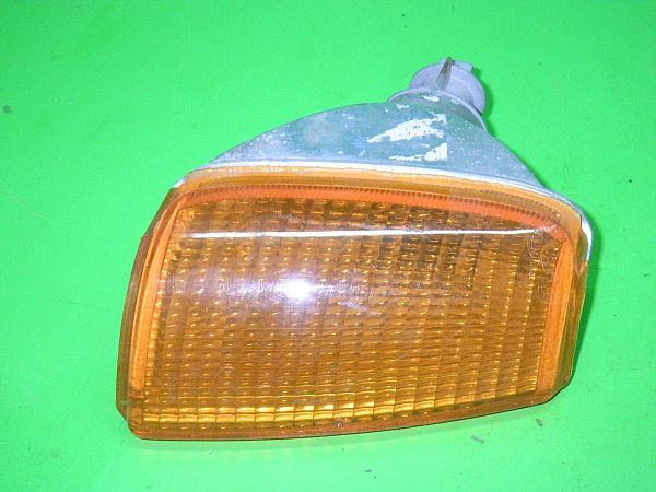Indicator - wing VW POLO Coupe (86C, 80)