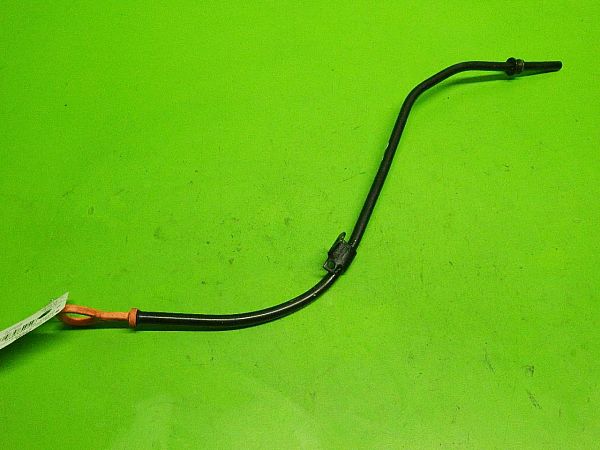 Oil level dipstick