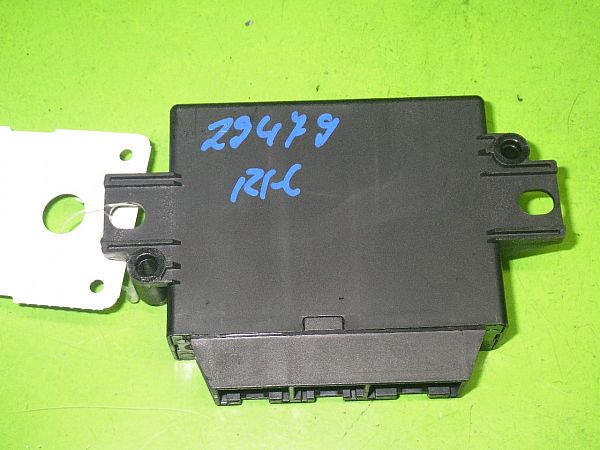 Sterownik asystenta parkowania PDC AUDI A4 Avant (8K5, B8)