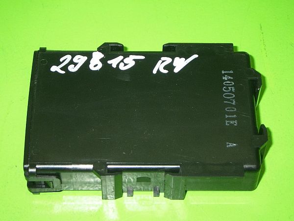 Control unit for battery monitoring TOYOTA IQ (_J1_)