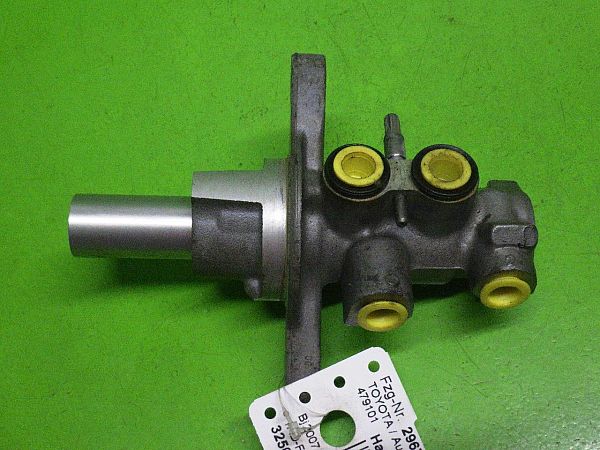 Brake - Master cylinder TOYOTA AURIS (_E15_)