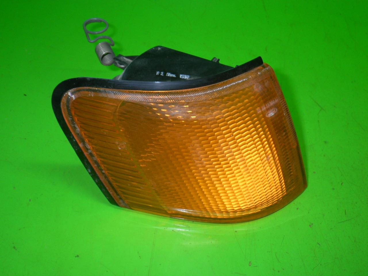 Blinker vorn FORD GRANADA Mk III  Saloon (GGE)